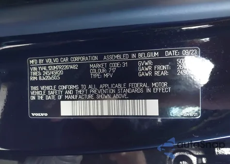 2024 Volvo Xc40 B5 Ultimate Dark Theme z USA, uszkodzony, nr VIN YV4L12UM7R2261482